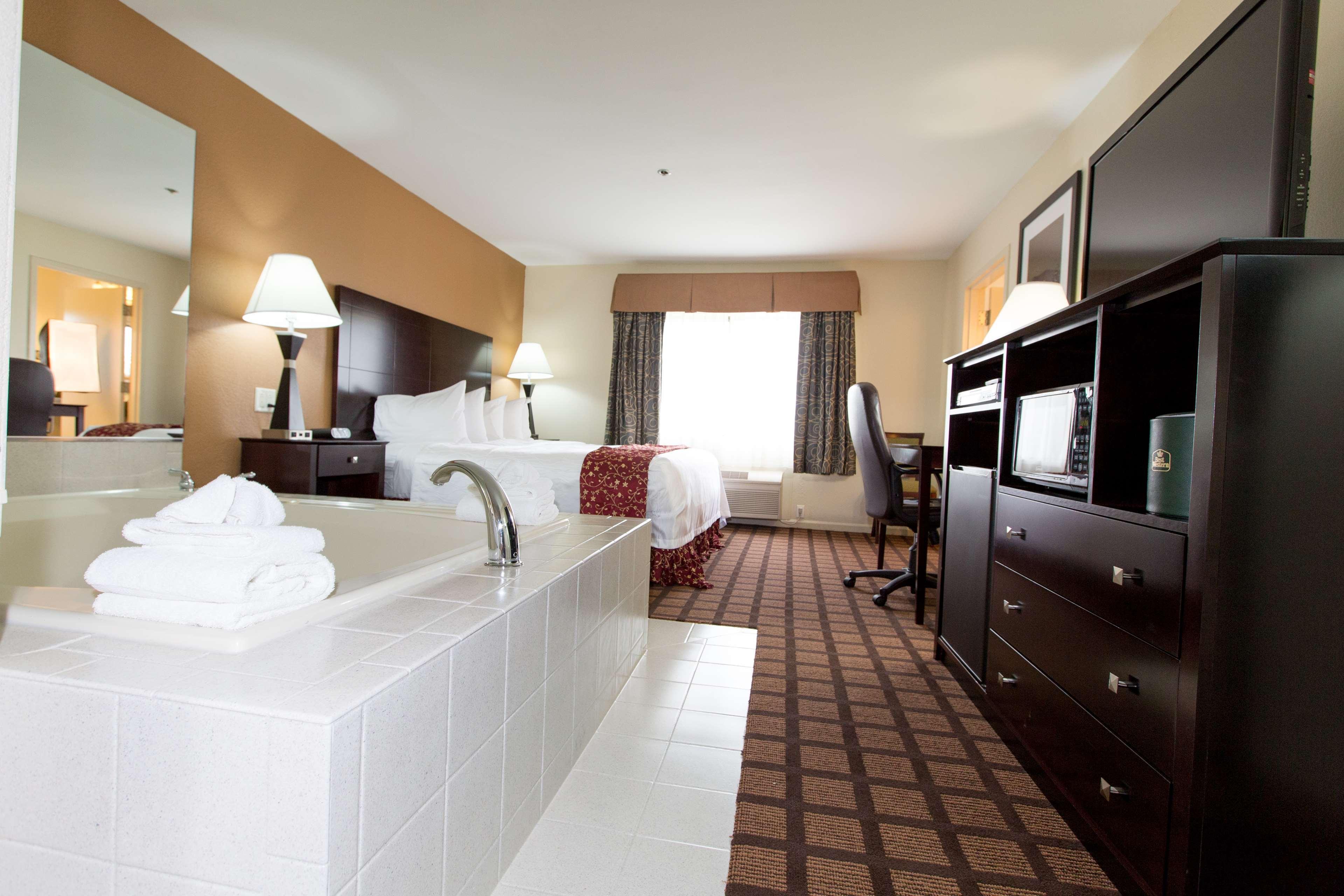 Best Western Oakbrook Inn Окбрук Террас Экстерьер фото